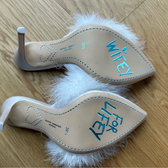 Sophia Webster White Satin Feather Mules with “Wifey for Life” on the bottom - Picture 8 of 8